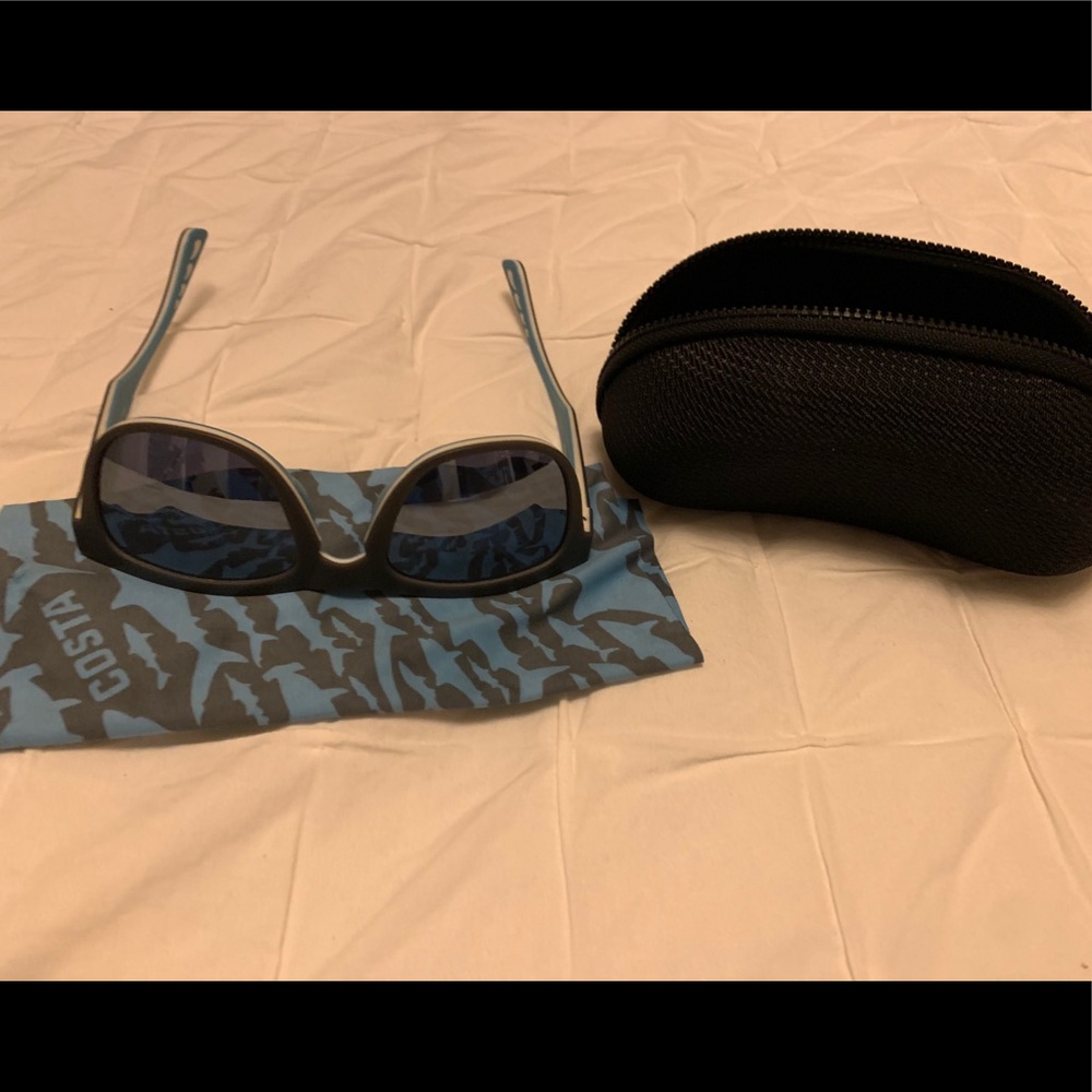 Costa Copra / Cop 175 Sunglasses with Case